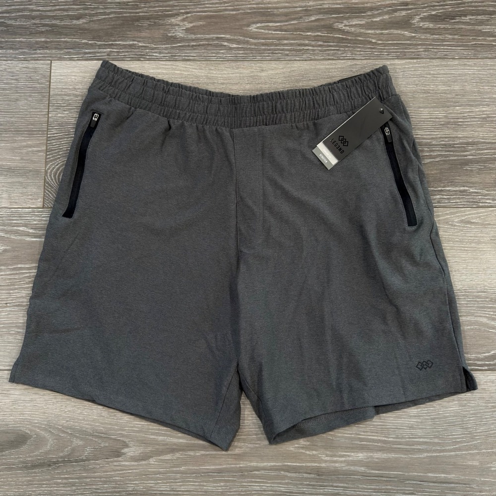 Leg3nd Mens Athletic Fit Shorts Charcoal Grey Heather Zipper Pockets XL NWT